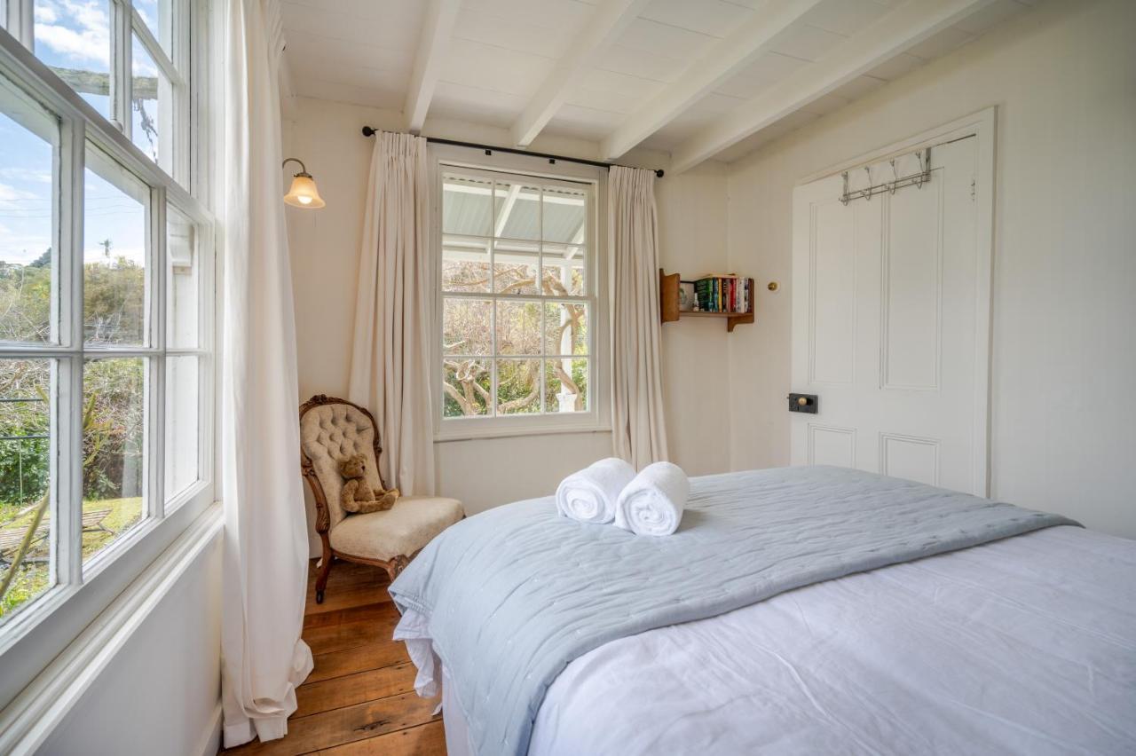 Libeau Cottage - Akaroa Holiday Home Exterior photo